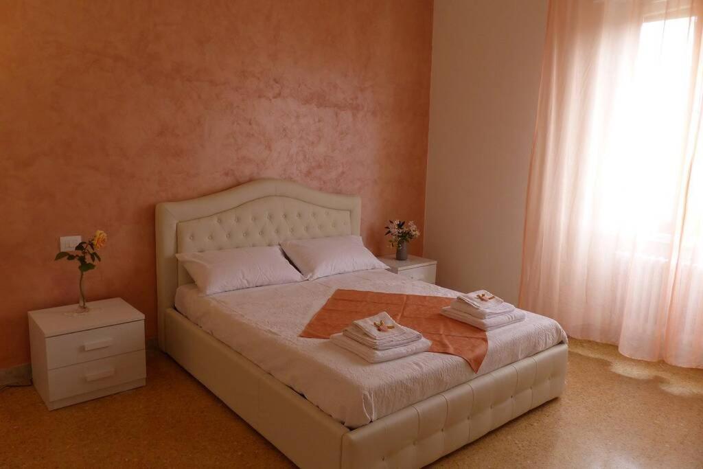 Ferienwohnung Casagiorgio A Due Passi Dal Centro Storico Florenz Exterior foto